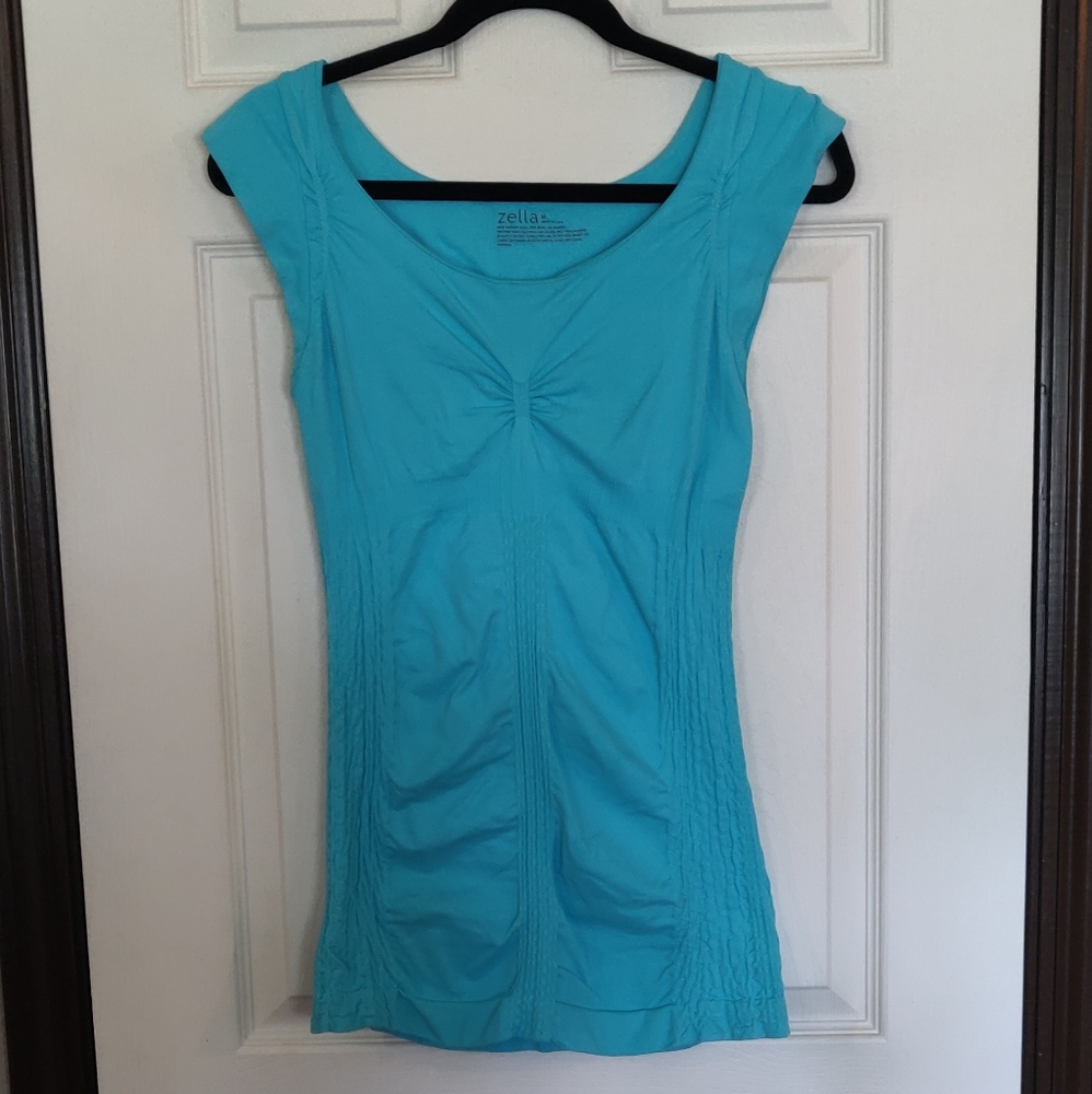 Zella workout top Size M